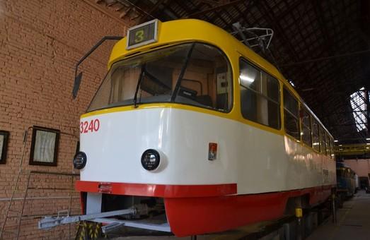 Стаття В «Одессгорэлектротрансе» завершили капитальный ремонт еще одного трамвая «Tatra» Ранкове місто. Одеса