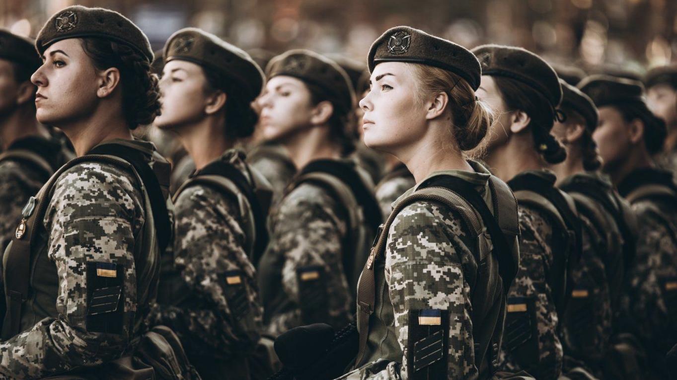 Стаття «Отважные и прекрасные»: в рядах ВСУ числится более 12 тысяч женщин-ветеранов АТО Ранкове місто. Одеса