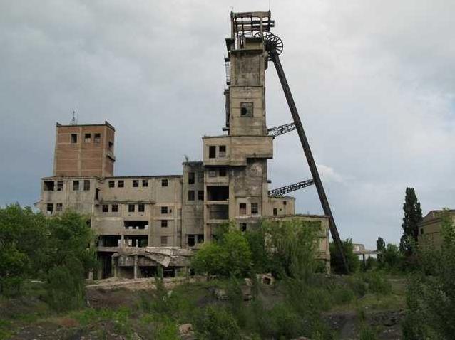 Стаття У «ЛДНР» планують закрити половину діючих шахт. Майже 30 тис. гірників звільнять Ранкове місто. Одеса