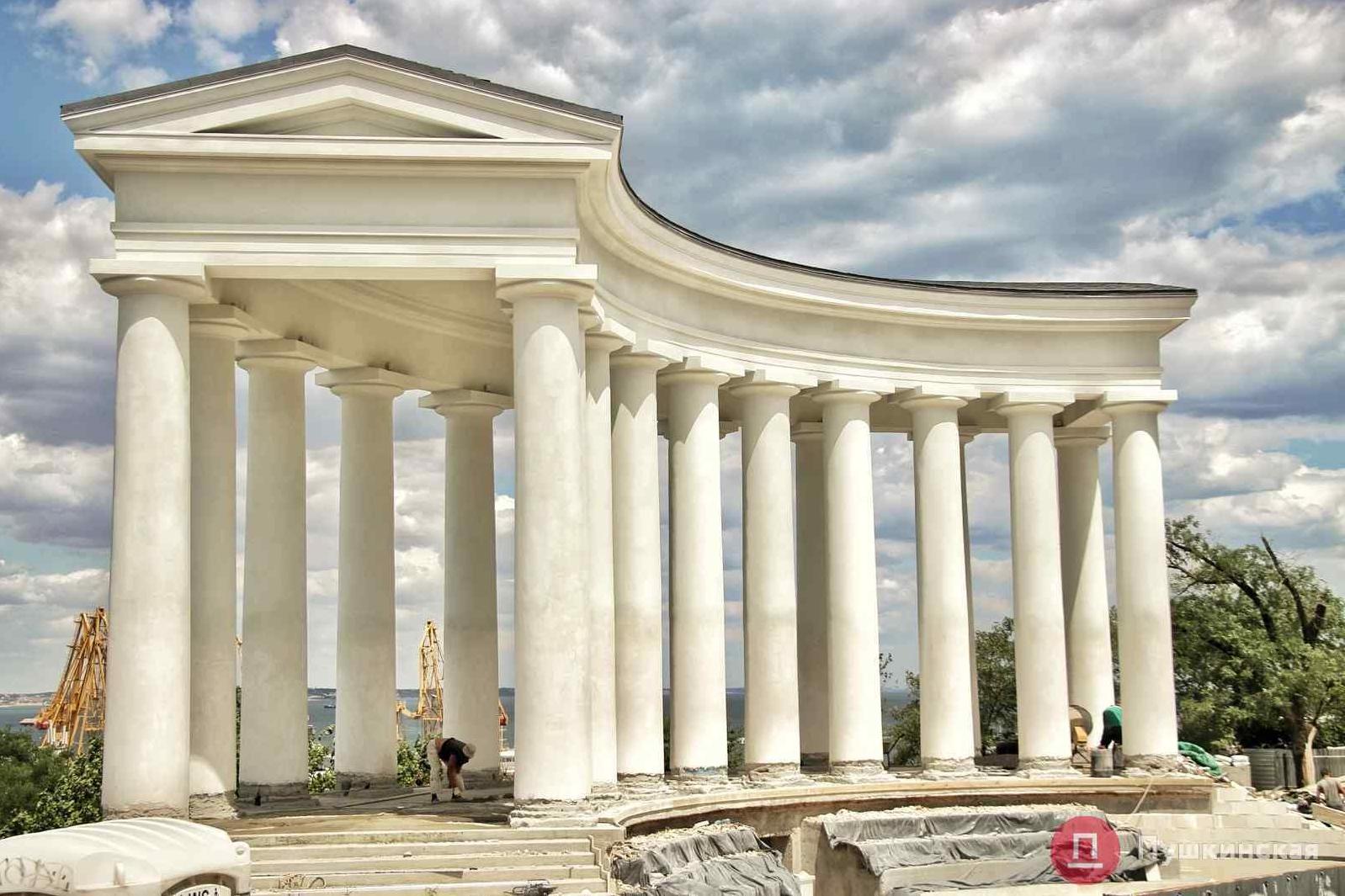Стаття Отреставрированную колоннаду в Одессе откроют уже в этом месяце Ранкове місто. Одеса