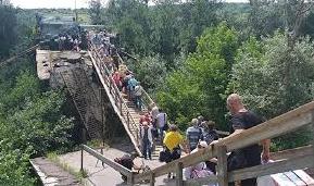 Стаття Ремонт моста в Станице Луганской: Украина готовится, «ЛНР» прохлаждается Ранкове місто. Одеса
