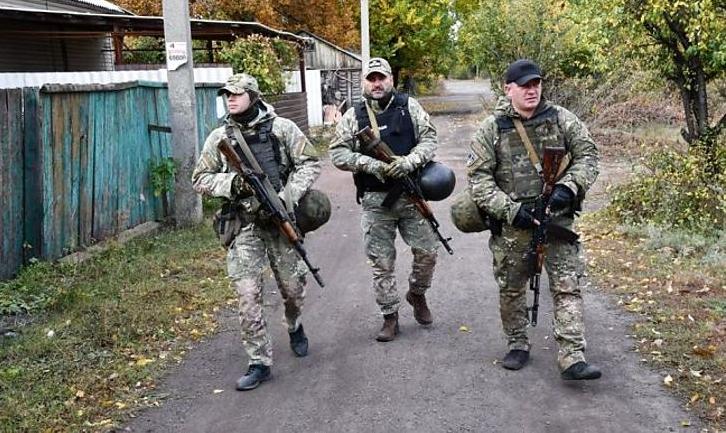 Стаття Поліція нарощує додаткові сили в Золотому на Донбасі Ранкове місто. Одеса