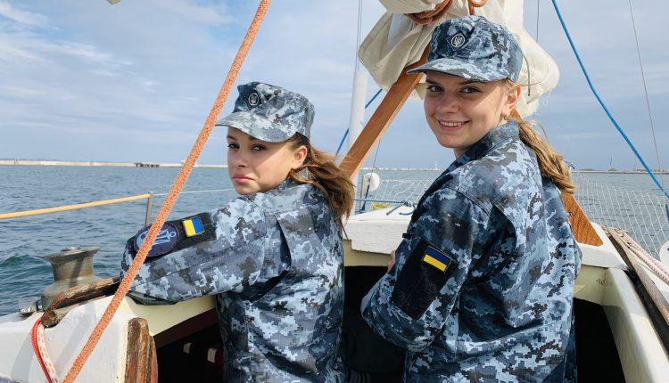 Стаття Женщины в армии: Одесский лицей военно-морских сил впервые за 10 лет принял на обучение девушек Ранкове місто. Одеса