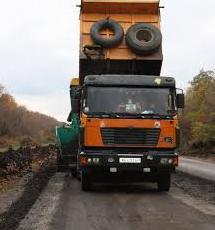 Стаття На Луганщині ремонтують дорогу національного значення Ранкове місто. Одеса
