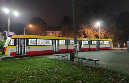 Стаття В Одесі тестують найдовший в Україні трамвай Ранкове місто. Одеса