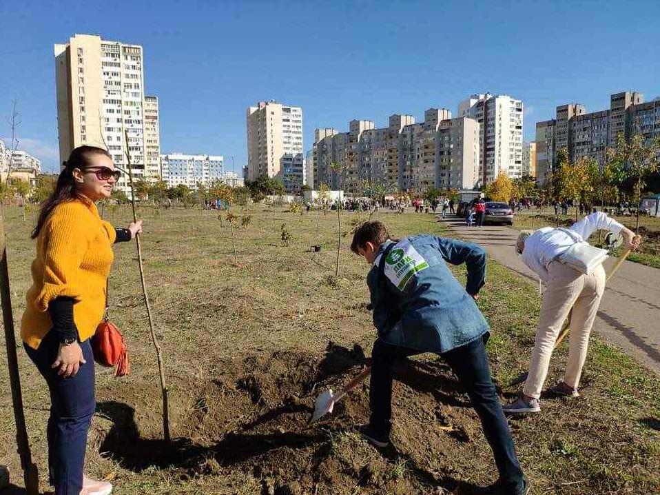 Стаття В мэрии Одессы пообещали оставить парк Энтузиастов «как есть». ФОТО Ранкове місто. Одеса