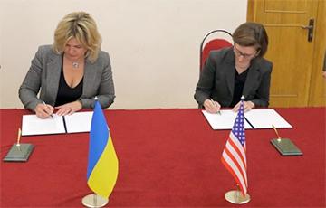 Стаття Украина и США подписали Протокол о военном сотрудничестве. ФОТО Ранкове місто. Одеса