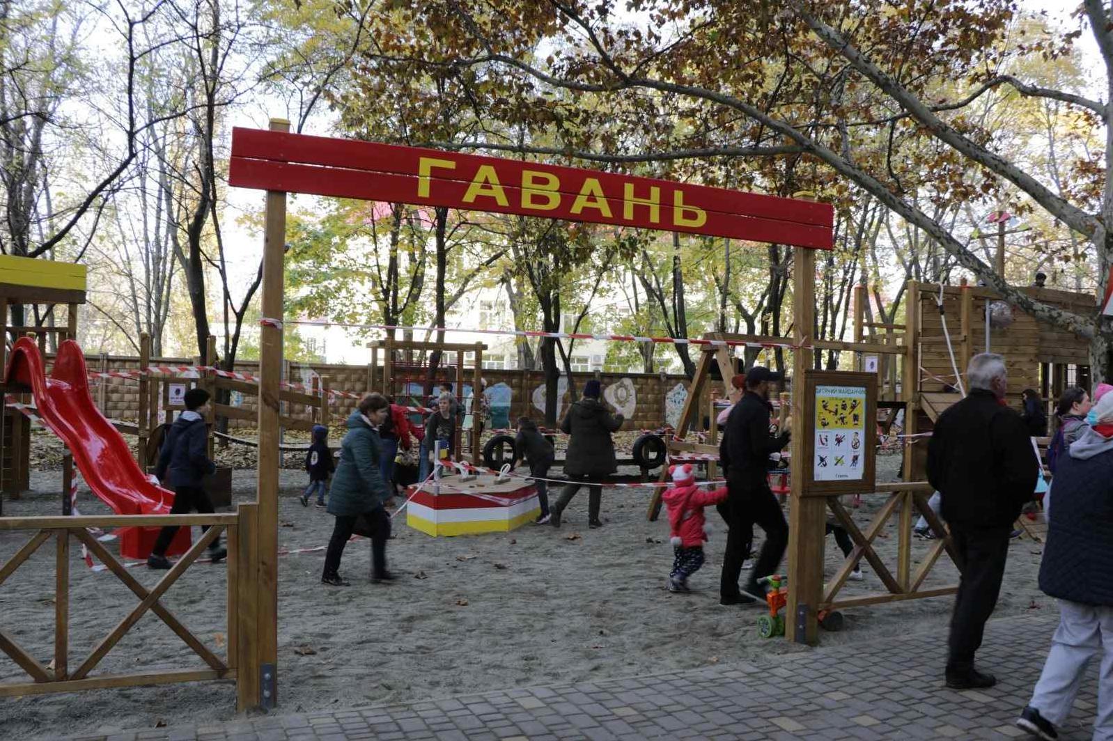 Стаття Необычная «Гавань»: на 6-й Фонтана в Одессе открыли спорткомплекс для детей. Фото Ранкове місто. Одеса