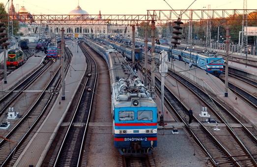 Стаття На зимние праздники «Укрзализныця» назначила два дополнительных поезда в Одессу Ранкове місто. Одеса
