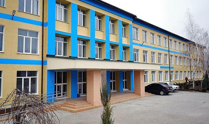 Стаття У Сіверську завершується ремонт опорної школи. ФОТО Ранкове місто. Одеса