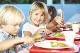Стаття Чем кормят учеников в школьных столовых разных стран мира? Фото Ранкове місто. Одеса