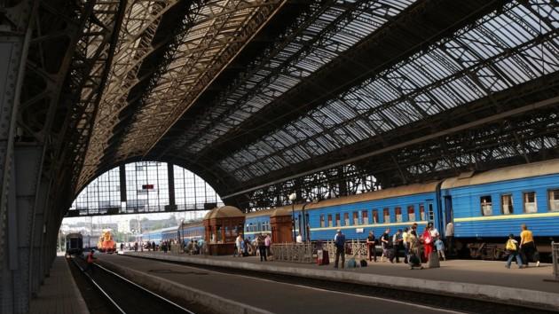 Стаття У Львові на залізниці відкрили пункт контролю через державний кордон Ранкове місто. Одеса