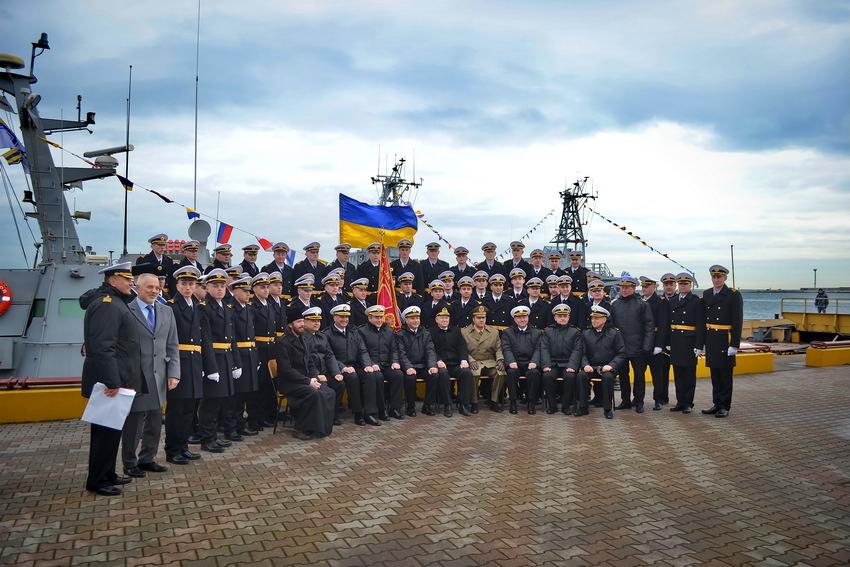 Стаття В Одессе показали вооружение катеров типа «Айленд» и выпустили новых лейтенантов флота (ФОТО) Ранкове місто. Одеса