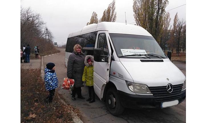 Стаття На Донеччині запрацював ще один соціальний маршрут для жителів «сірої» зони Ранкове місто. Одеса