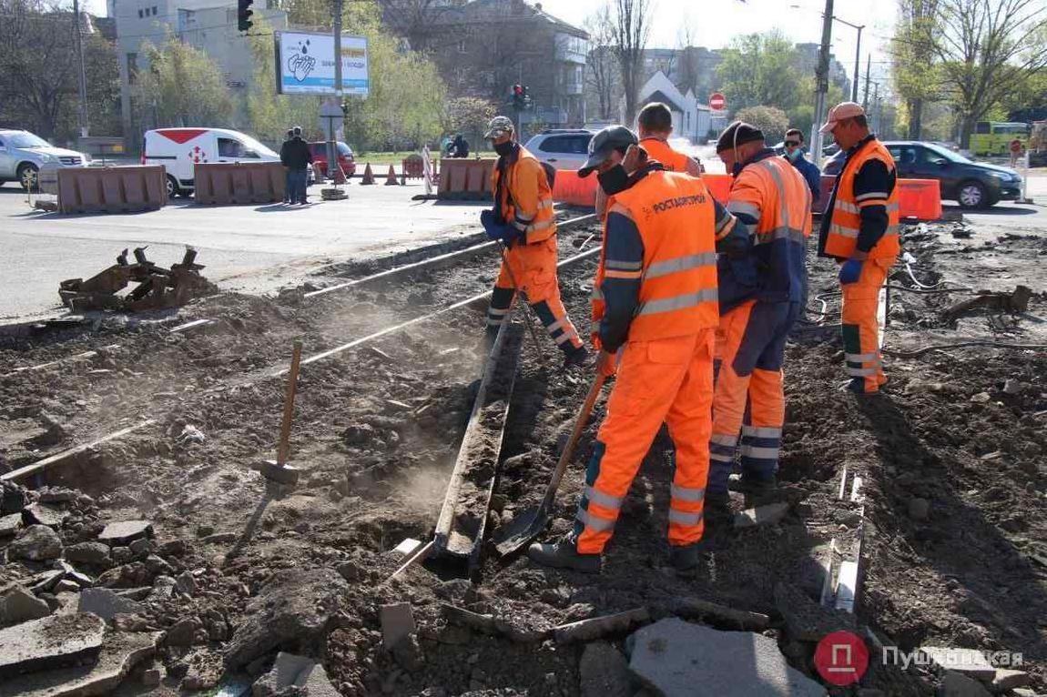 Стаття В Одессе начался второй этап ремонта проспекта Небесной Сотни Ранкове місто. Одеса