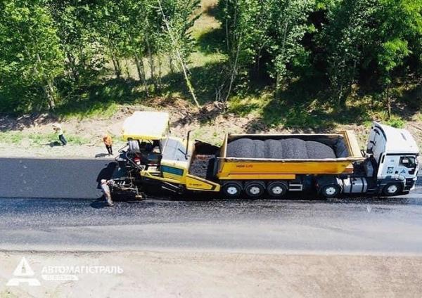 Стаття В сети появились фото ремонта дороги на участке Новоайдар - Северодонецк Ранкове місто. Одеса