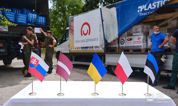 Стаття Латвія та Польща передали гуманітарну допомогу жителям Донбасу Ранкове місто. Одеса