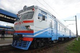 Стаття «Укрзализныця» возобновляет курсирование еще 12 пригородных поездов Ранкове місто. Одеса