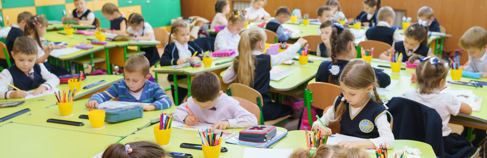 Стаття В одесских школах родители не обязаны сдавать деньги, а ученики - дежурить Ранкове місто. Одеса