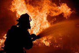 Стаття У Чорноморці рятувальники ліквідували пожежу будинків клубу рибалок Ранкове місто. Одеса
