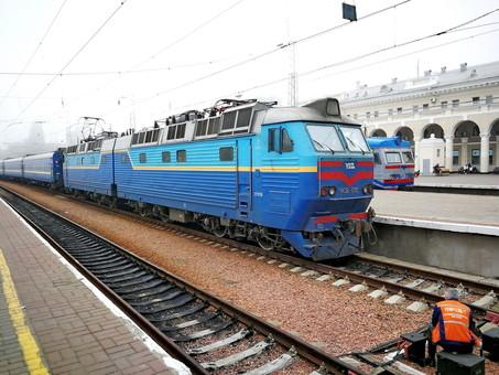 Стаття Железная дорога открывает продажу билетов на поезда с закрытых станций Ранкове місто. Одеса
