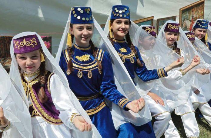 Стаття В Турции собирают деньги для крымских татар Ранкове місто. Одеса