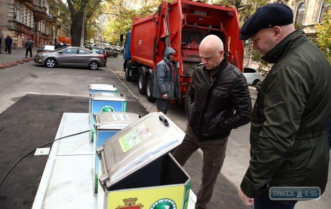 Стаття В Одессе продолжается проект по установке подземных контейнеров для сбора ТБО Ранкове місто. Одеса