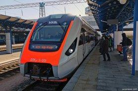 Стаття «Укрзализныця» назначила 3 дополнительных поезда на новогодние праздники Ранкове місто. Одеса