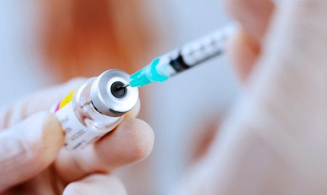 Стаття В оккупированном Крыму стартовала вакцинация от коронавируса сомнительным препаратом Ранкове місто. Одеса
