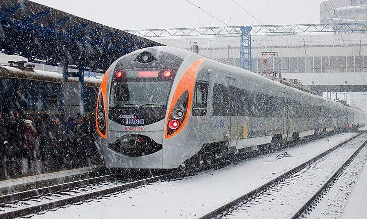 Стаття Укрзалізниця призначила 17 додаткових поїздів до новорічних свят Ранкове місто. Одеса