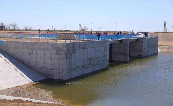 Стаття Дамбу Северо-Крымского канала достроят, чтобы исключить подачу воды в Крым Ранкове місто. Одеса