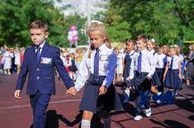 Стаття С апреля одесские школы начнут принимать «новеньких» Ранкове місто. Одеса