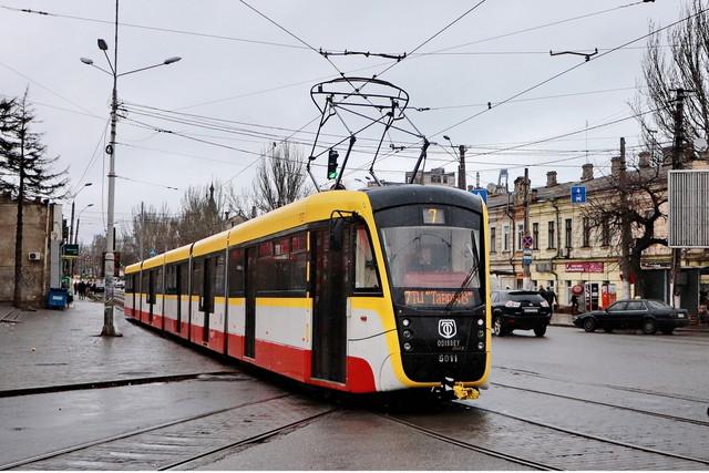 Стаття В Одессе выпустили третий трамвай «Одиссей-Макс» в пятисекционном варианте Ранкове місто. Одеса