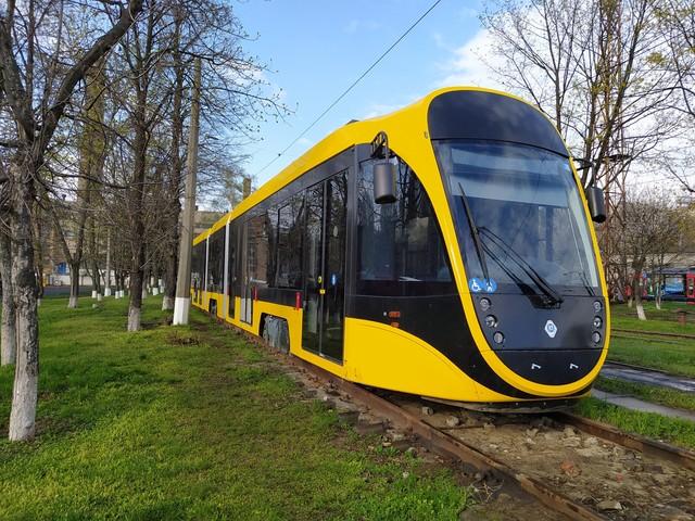 Стаття Новый трамвай одесской компании испытывают в Днепре (ФОТО) Ранкове місто. Одеса