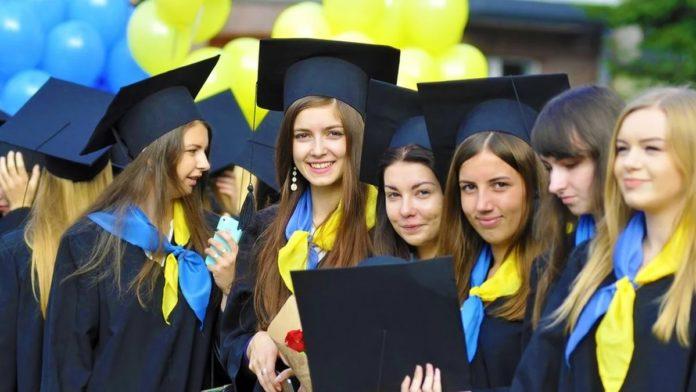 Стаття Стипендия, общежитие, курсы: Украина приглашает учиться детей из оккупированных территорий Ранкове місто. Одеса