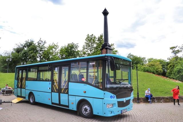 Стаття В Одессе один из частных перевозчиков закупил автобусы средней вместимости (ФОТО) Ранкове місто. Одеса