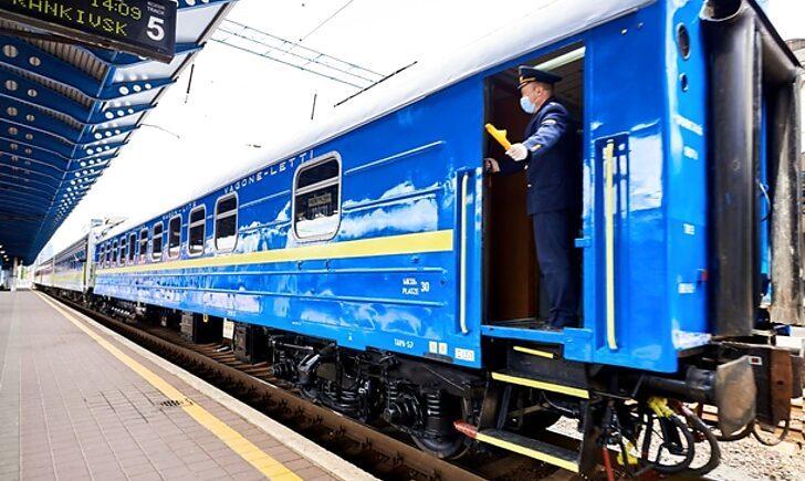 Стаття Поїзд Дніпро-Харків тепер курсуватиме через Донеччину Ранкове місто. Одеса