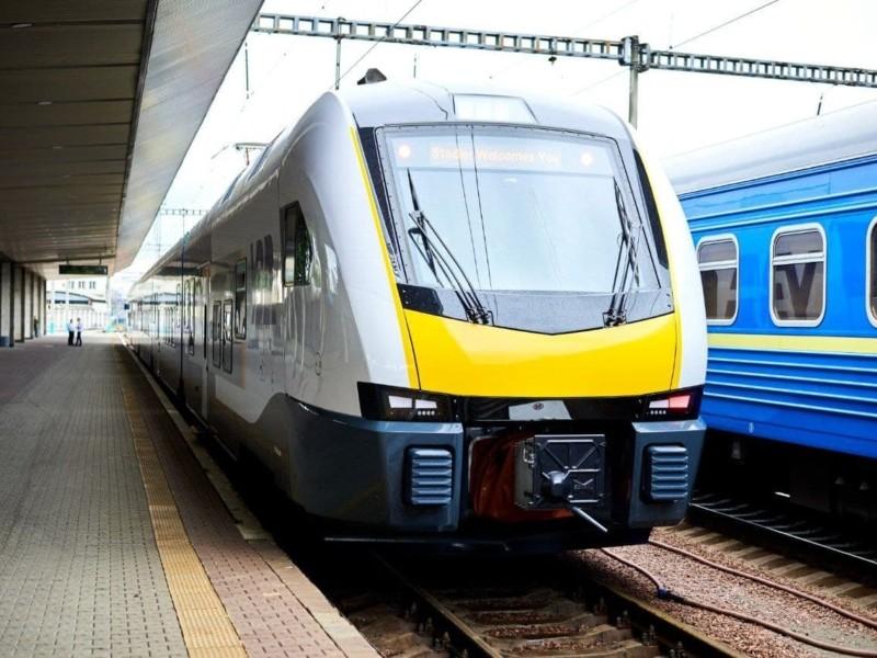 Стаття “Укрзалізниця” тестує нові швидкісні поїзди Stadler FLIRT – де їх запустять Ранкове місто. Одеса