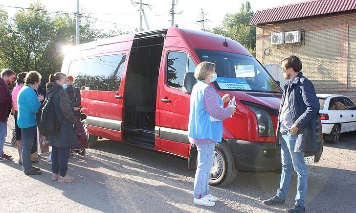 Стаття Волонтери запускають соціальний транспорт для жителів прифронтової зони Донбасу Ранкове місто. Одеса