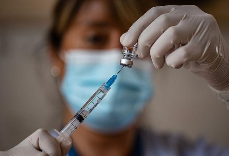 Стаття «Вакцины превращают в шимпанзе». Как Россия пытается сорвать вакцинацию в Украине и мире Ранкове місто. Одеса