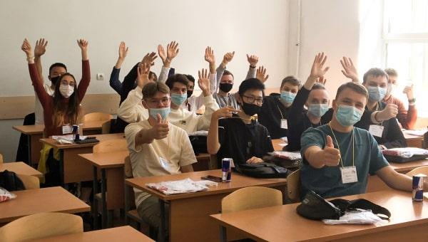 Стаття Севастопольские студенты массово отказываются от прививок российскими вакцинами Ранкове місто. Одеса