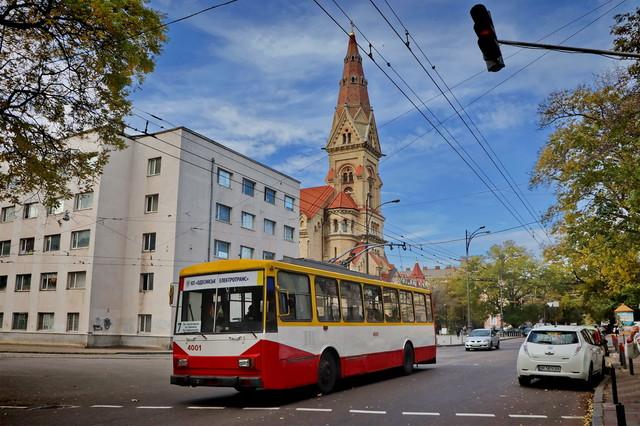 Стаття В Одессе изменят маршруты троллейбуса в центре города Ранкове місто. Одеса