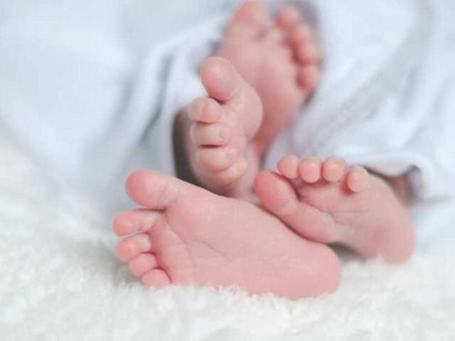 Стаття В Харькове погибли родители новорожденных двойняшек, им срочно ищут новую семью! Ранкове місто. Одеса