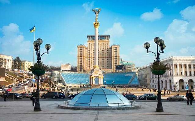 Стаття «Даже небо нас поддерживает»: в сети появилось «знаковое» видео рассвета над Киевом Ранкове місто. Одеса