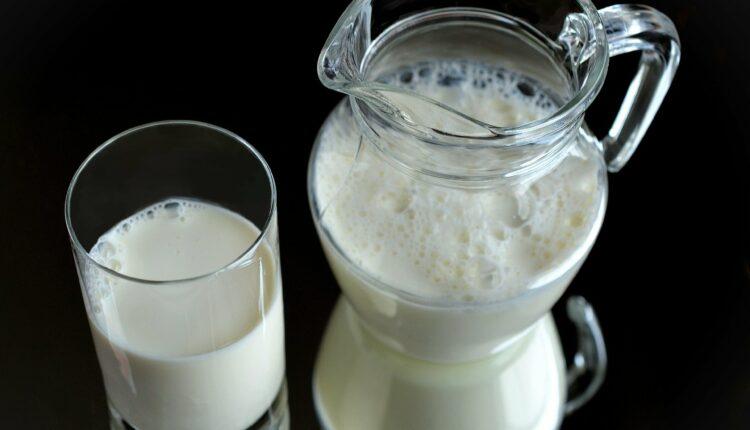 Стаття Більш ніж 15 тис. літрів молока для населення та ЗСУ передали “Сімейні молочні ферми” Ранкове місто. Одеса