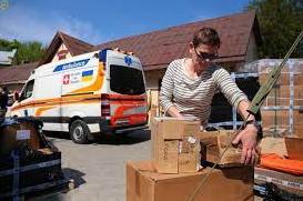 Стаття Во Львове передали медикаменты и машины скорой помощи для полевого госпиталя в Бахмут (фото) Ранкове місто. Одеса