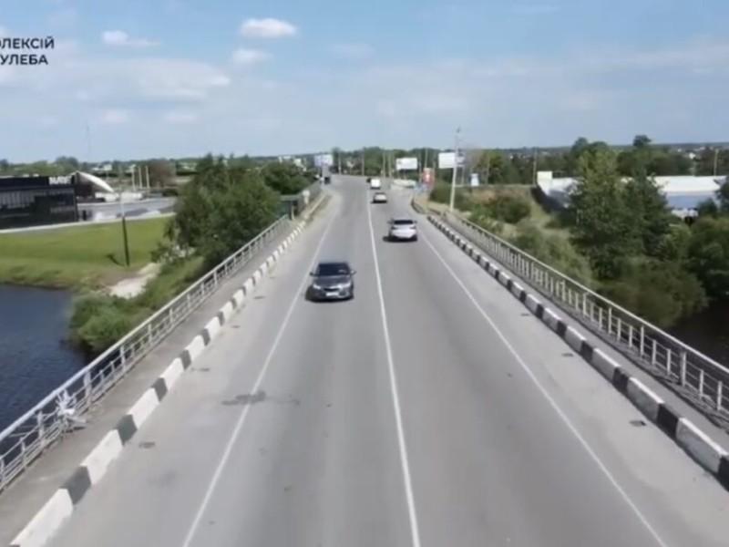 Стаття У Вишгородській громаді відновили рух відбудованим мостом Ранкове місто. Одеса