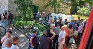 Стаття На Донетчине спасатели возят воду жителям городов, несмотря на войну Ранкове місто. Одеса