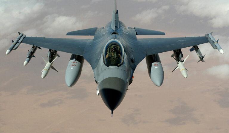 Статья Подготовка летчиков ВСУ на самолетах F-15 и F-16: в Конгрессе США предлагают начать обучение Утренний город. Одесса