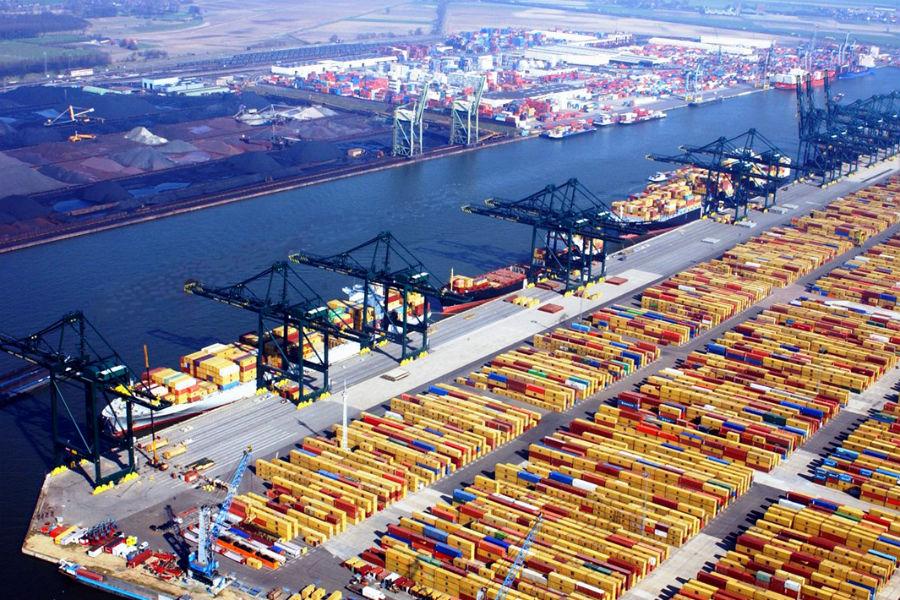 Стаття Повний стоп: найбільший порт Європи зупинив контейнерні перевезення в рф Ранкове місто. Одеса
